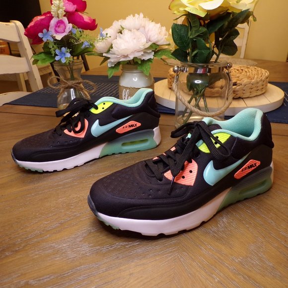 Nike Air Max 90 - Size 7 YOUTH - Picture 3 of 6